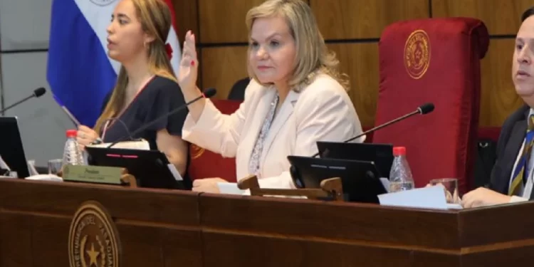 Para Lilian Samaniego, amenaza de Esgaib marca “la hoja de ruta” del cartismo.