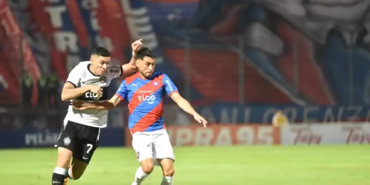 Cerro Porteño reacciona y rescata un sufrido empate en La Nueva Olla.