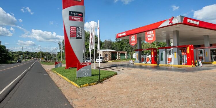 Reportan un robo agravado en el surtidor Petromax de la compañía Lemos.