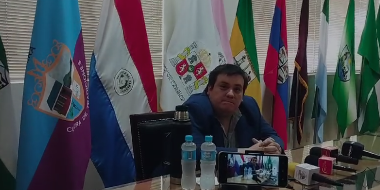 Gobernador de Guairá se comprometió a contratar 220 psicólogos para instituciones educativas.