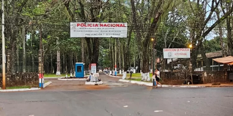 Cuatro policías detenidos por el pedido de coima a comerciantes libaneses.