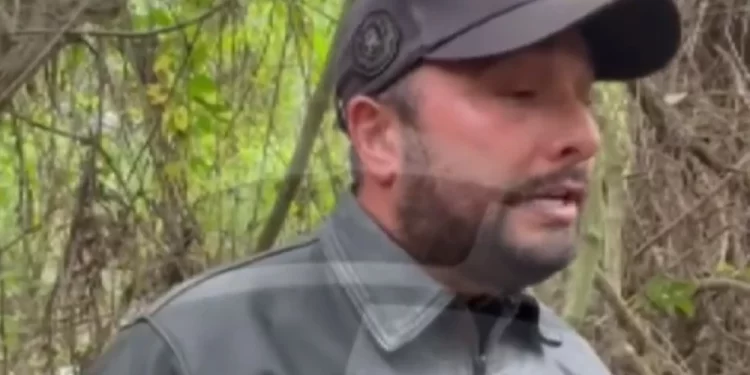 Macho, uno de los más buscados del país, habla desde la clandestinidad.