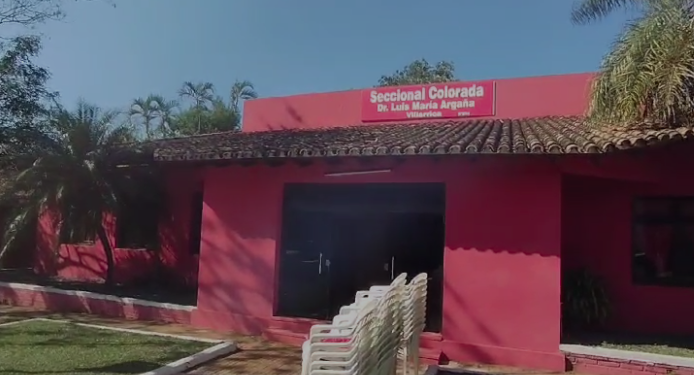 Autoridades llegaron hasta la seccional colorada de Villarrica.