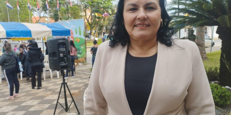 ARDUOS TRABAJOS HACEN LA AGENDA DE LA DIPUTADA MARÍA CONSTANCIA BENÍTEZ
