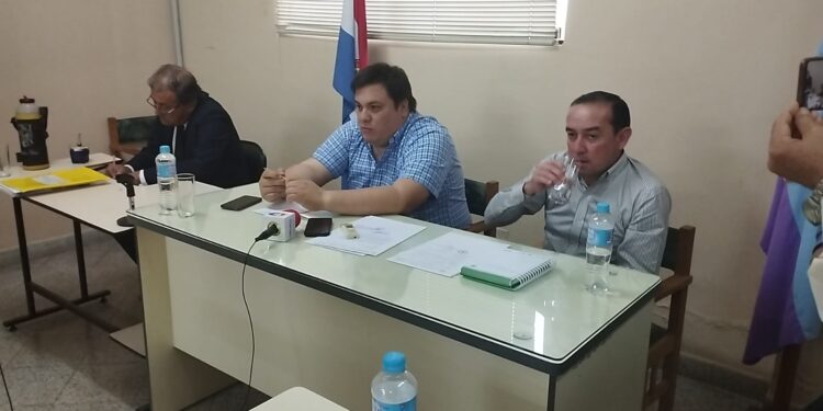 GOBERNACIÓN DEL GUAIRÁ RECIBIRÁ 1MILLÓN DE DÓLARES DE ITAIPÚ BINACIONAL.