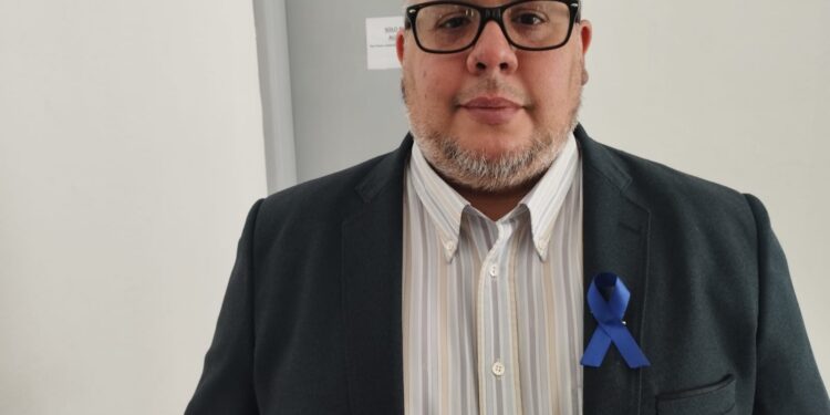 NOVIEMBRE AZUL COMO CAMPAÑA DE CUIDADO A LA SALUD MASCULINA