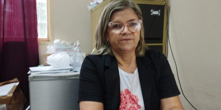 CÓMO ACTUAR ANTE UN CÓDIGO ROJO OBSTÉTRICO Y NEONATAL.