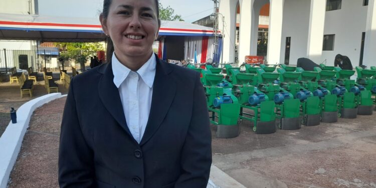 ENTREGARÁN IMPLEMENTOS AGRÍCOLAS E INSUMOS A PRODUCTORES GUAIREÑOS.