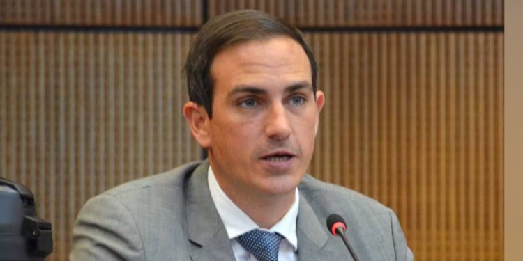 Stephan Rasmussen presenta candidatura a la presidencia del PPQ