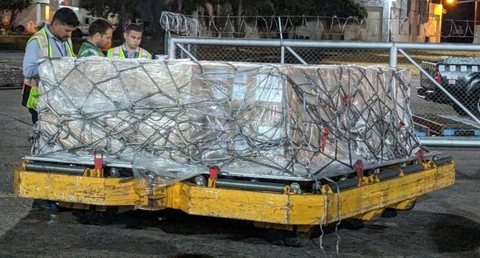Éxito ganadero paraguayo: partió la primera exportación de suero fetal bovino a Gran Bretaña
