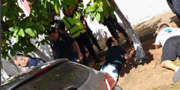 APREHENSIÓN DE PERSONAS E INCAUTACIÓN DE EVIDENCIAS POR SUPUESTO HURTO AGRAVADO