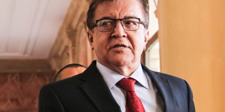 Duarte Frutos lamenta expulsión de Kattya, pero atribuye eso a una oposición débil y sin rumbo