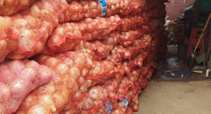 DNIT incautó más de 792.000 kg de alimentos en controles aduaneros desde agosto