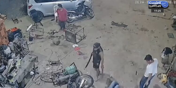 DENUNCIAN UN SUPUESTO ATAQUE CON MACHETE EN VILLARRICA