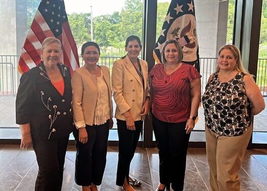 Articulan cooperación que beneficiará a mujeres víctimas de trata