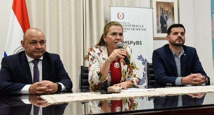 Reivindicación histórica: Salud anuncia salario básico de G. 10 millones para médicos especialistas
