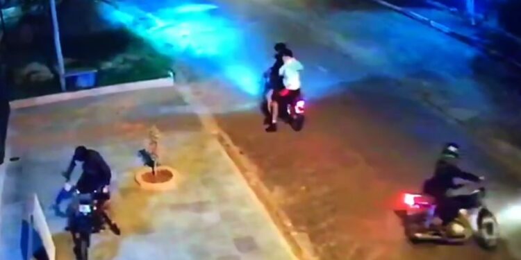 SUPUESTO HECHO DE HURTO DE MOTOCICLETA EN MBOCAYATY