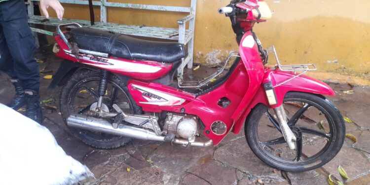RECUPERARON UNA MOTOCICLETA ROBADA