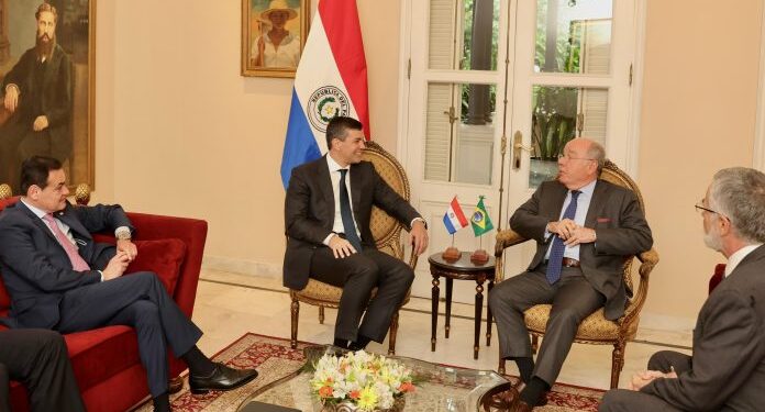Paraguay y Brasil afirman estar a un paso de acuerdo sobre tarifa y apuntan a iniciar negociación del Anexo C