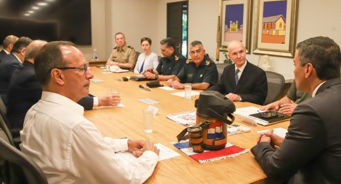 Consejo de Defensa Nacional recibió a especialista de Estados Unidos