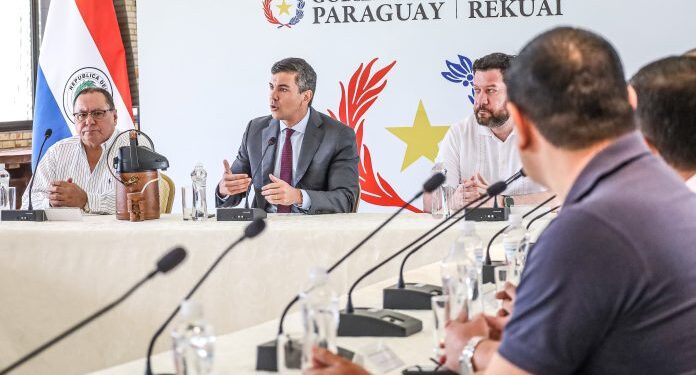 Peña busca un contacto cercano con intendentes de Central para atender desafíos conjuntos