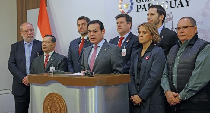 Acuerdo con Brasil abre ventana para que Paraguay de un salto en su desarrollo y se transforme en anfitrión de inversiones