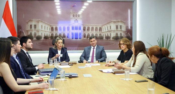 Gobierno presenta plan para atención integral a la primera infancia a través de centros de referencia