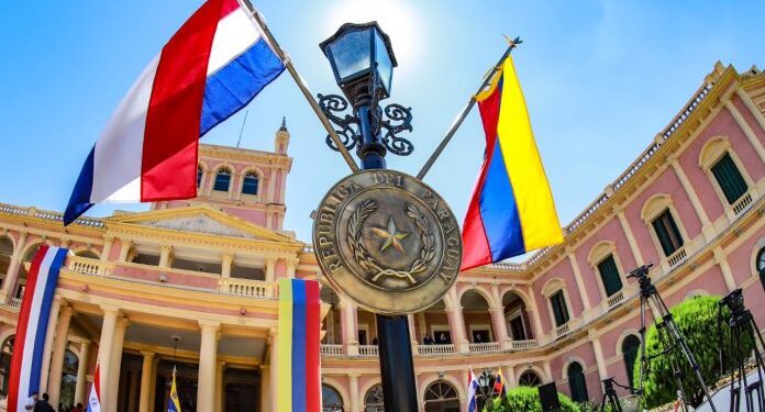 Paraguay y otros ocho gobiernos solicitan revisión completa de resultados electorales en Venezuela