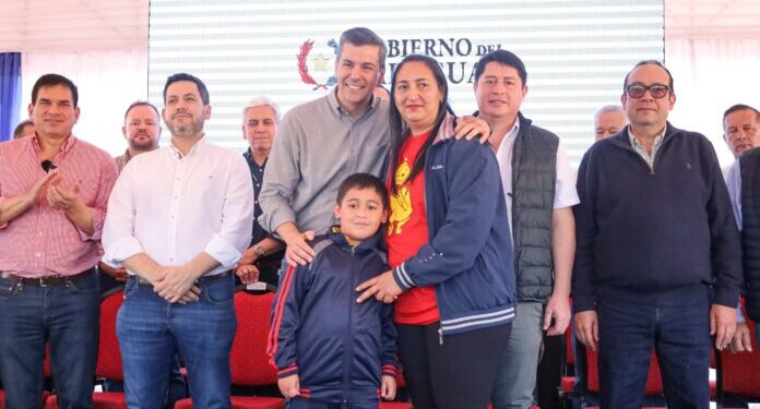 Aportes del Gobierno fortalecen servicios educativos, de salud y la producción agrícola de Caazapá