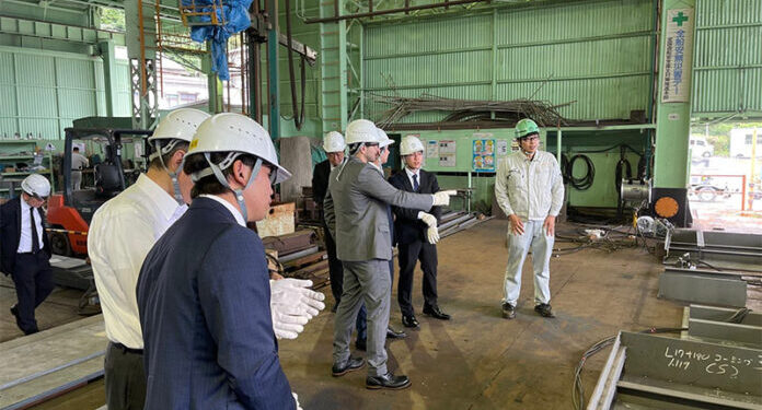 Se inició en Japón la construcción de equipos de dragado para el río Paraguay
