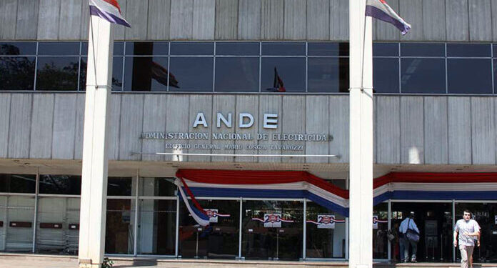 ANDE recupera más USD 40 millones y extiende por un mes promoción para fraccionar deuda a usuarios en mora