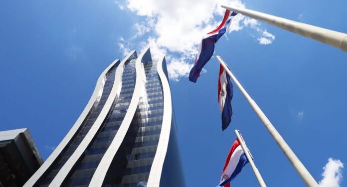Paraguay atrae inversiones con tecnologías de gestión del agua y entretenimiento