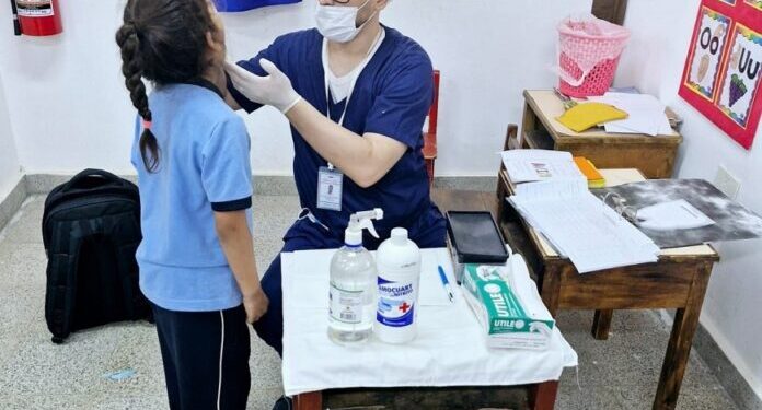 Programa Crecer Sonriendo promociona la salud bucal en instituciones escolares