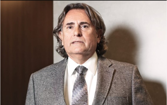 José Ortiz asegura que el Gobierno debió pedir la salida Marc Ostfield al inicio de su periodo