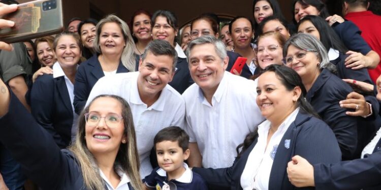 MEC cumple con deuda histórica de generar mejores condiciones laborales a docentes e impulsar transformación integral de la educación