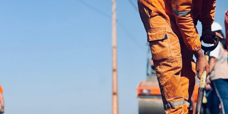 Gobierno lanza licitación para la pavimentación de tramos en Alto Paraná, Itapúa y Caazapá