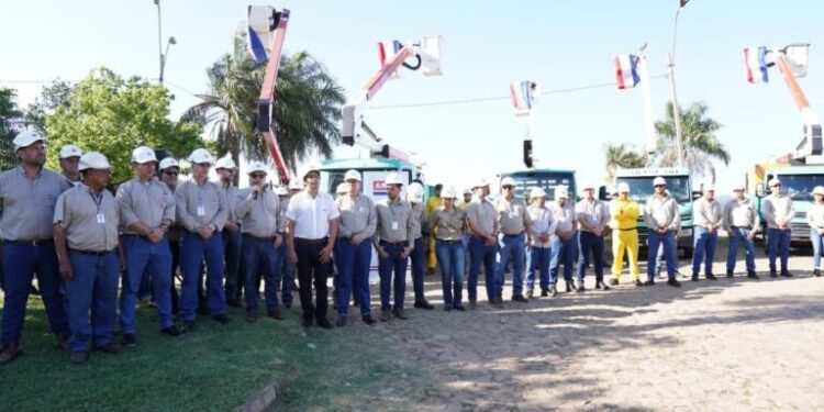 Mejora de infraestructura eléctrica en San Bernardino, beneficia a más de 15.000 clientes y 40.000 turistas