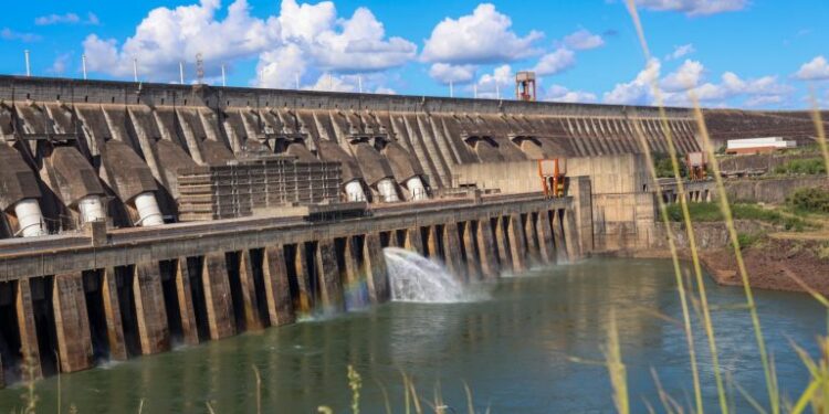 Itaipu transfirió USD 462 millones al estado paraguayo por Anexo C hasta octubre