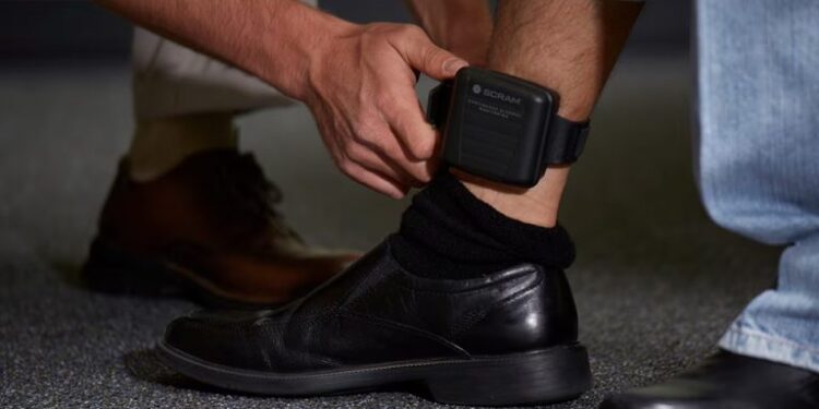 Se pone en marcha implementación de tobilleras electrónicas y su centro de monitoreo