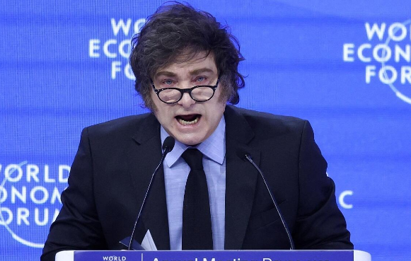 Milei califica a la ideología woke como “el cáncer que hay que extirpar”