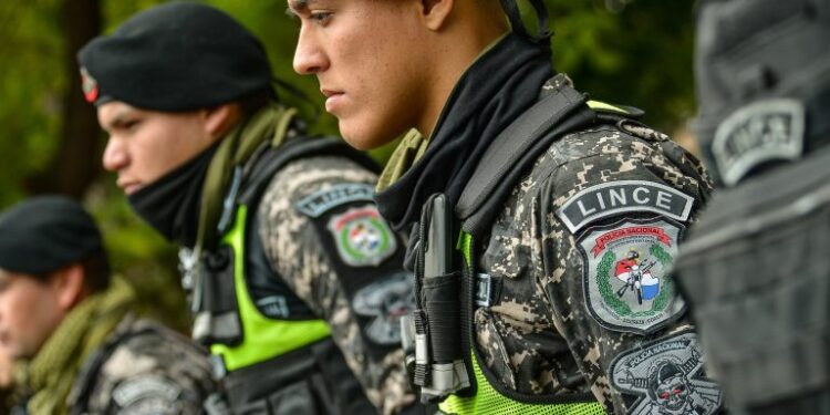 Más de 250 agentes policiales inician curso para sumarse al Grupo Lince