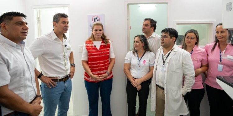 Peña anuncia millonaria inversión para la mejora «sustancial» de 10 hospitales de Cordillera