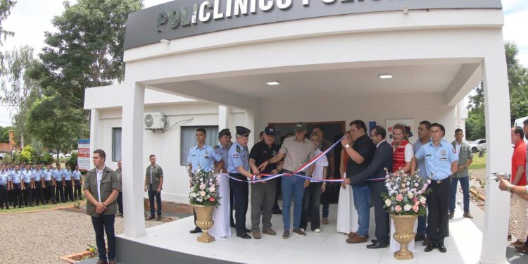 Se inauguró el Policlínico Policial en Villarrica