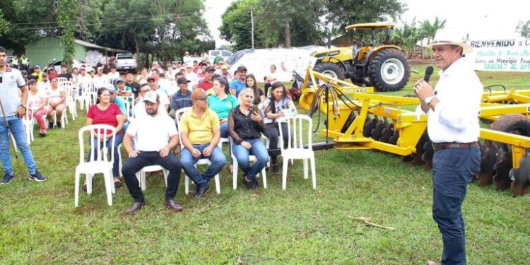 MAG fortalece a productores de Caaguazú con insumos e implementos agrícolas