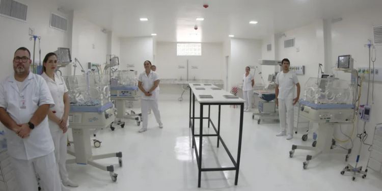 Ante evidente crisis sanitaria, médicos urgen desmantelar “sistema perverso”