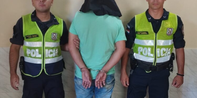 SUPUESTO  HURTO AGRAVADO Y APREHENSIÓN DE UNA PERSONA INFORMÓ LA POLICÍA