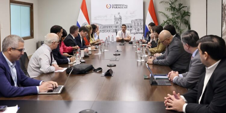 Gobierno conforma equipo nacional para el mejoramiento del sistema de salud en el corto plazo