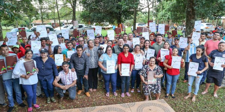 Indert tiene en proceso de finiquito 8.500 títulos de propiedad para entregar a beneficiarios