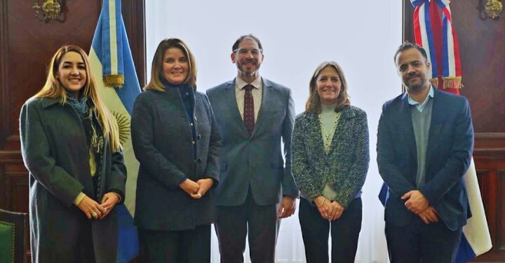 Proyecto regional de gasoducto a través del Chaco gana adhesión y se proyecta su operación para el 2030