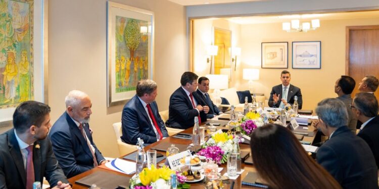 Empresarios de la India entusiasmados por potencial de Paraguay con miras a posibles inversiones
